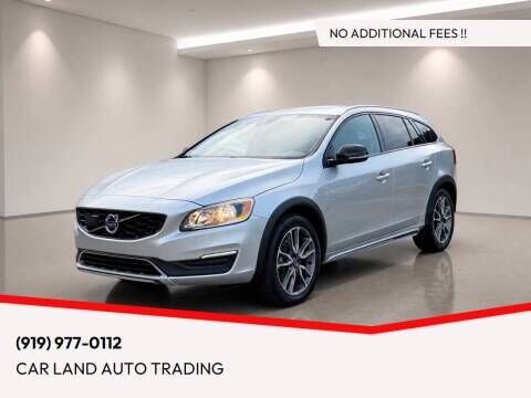 2017 VOLVO V60CC