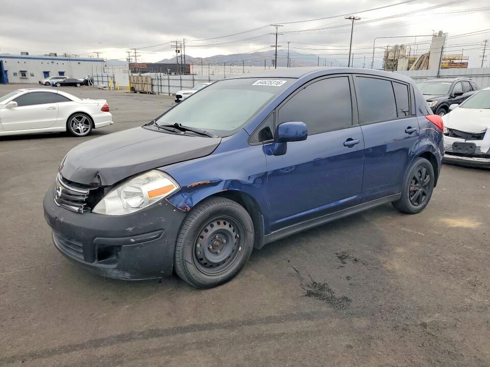 2012 NISSAN Versa
