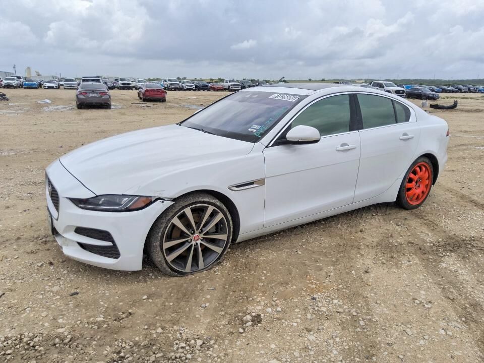 2020 JAGUAR XE