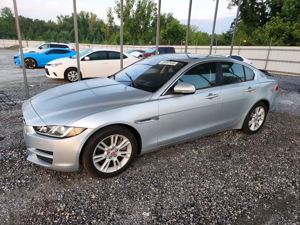 2018 JAGUAR XE