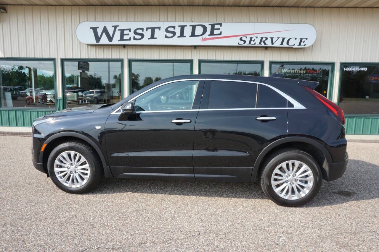 2024 CADILLAC XT4