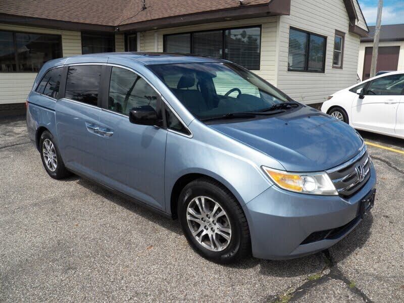 2011 HONDA Odyssey