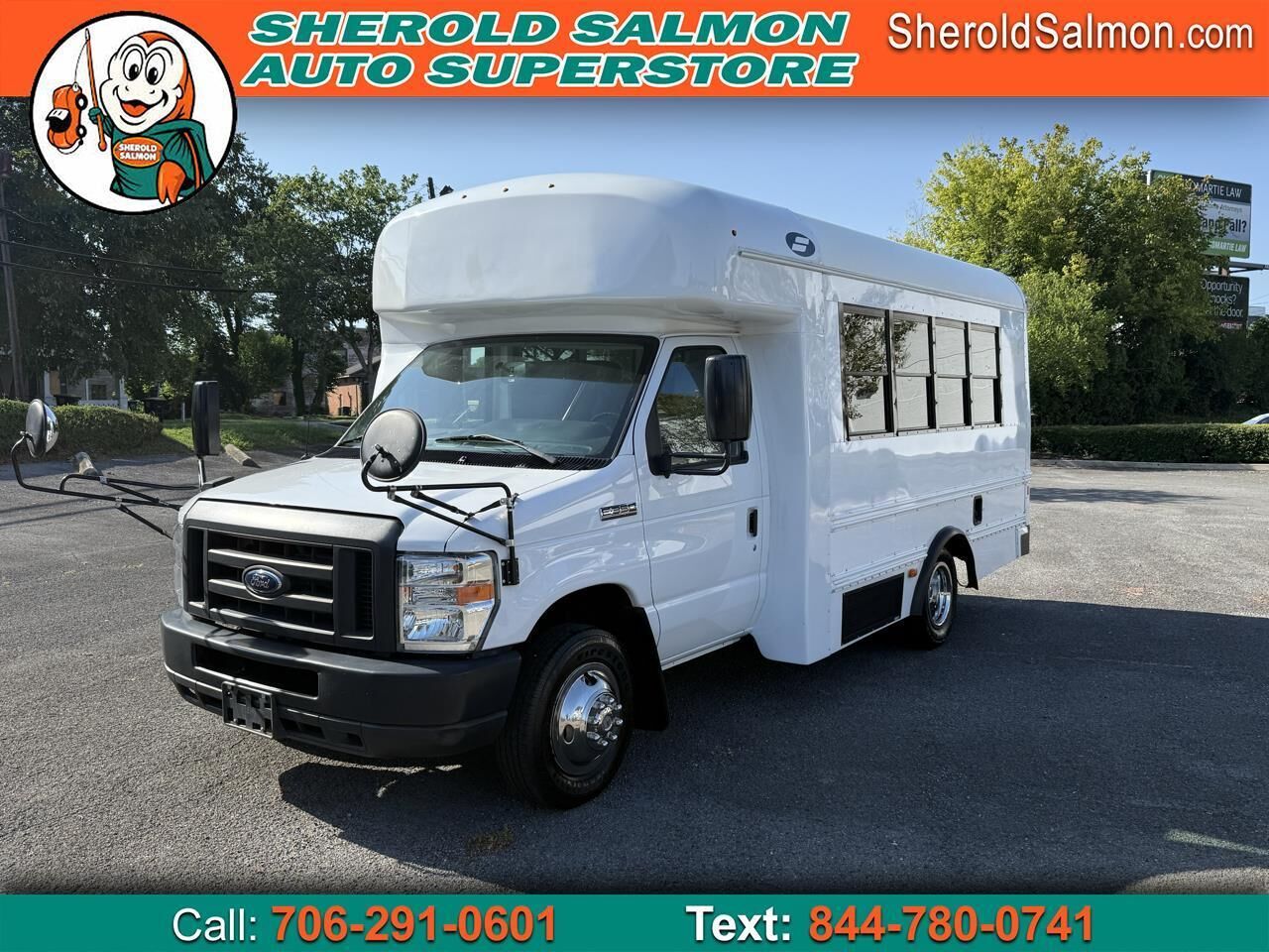 2019 FORD E-350