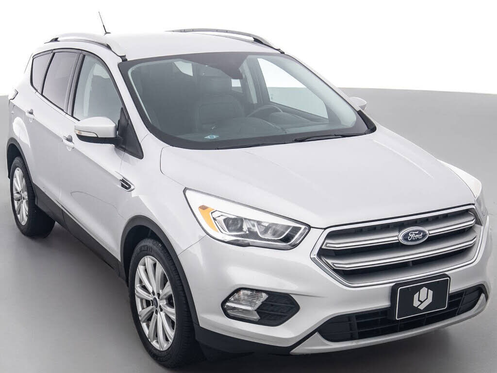 2017 FORD Escape