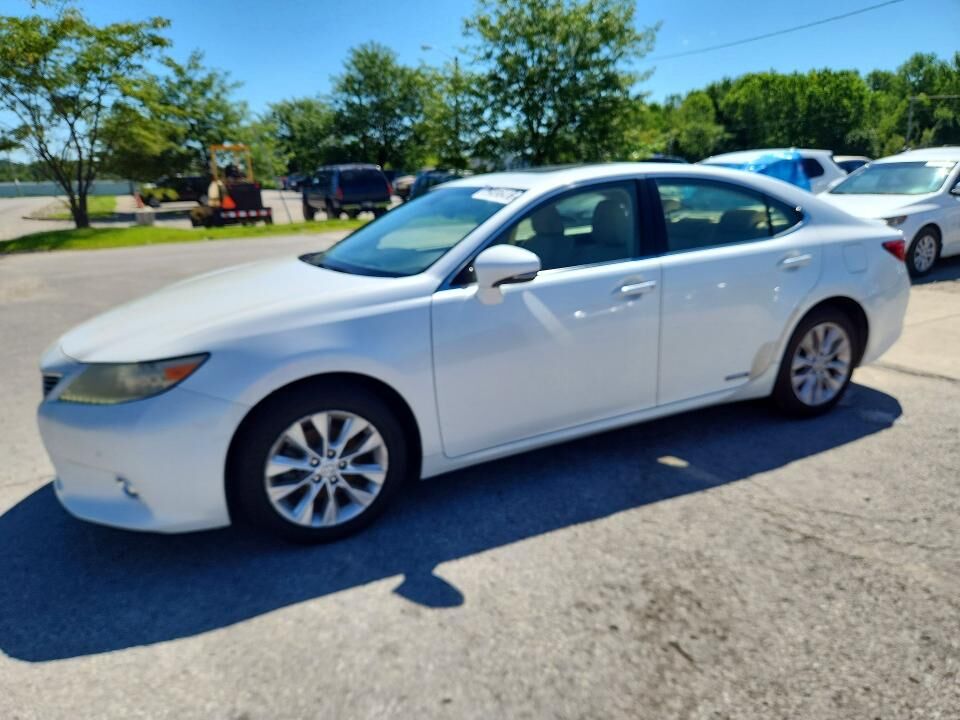 2013 LEXUS ES