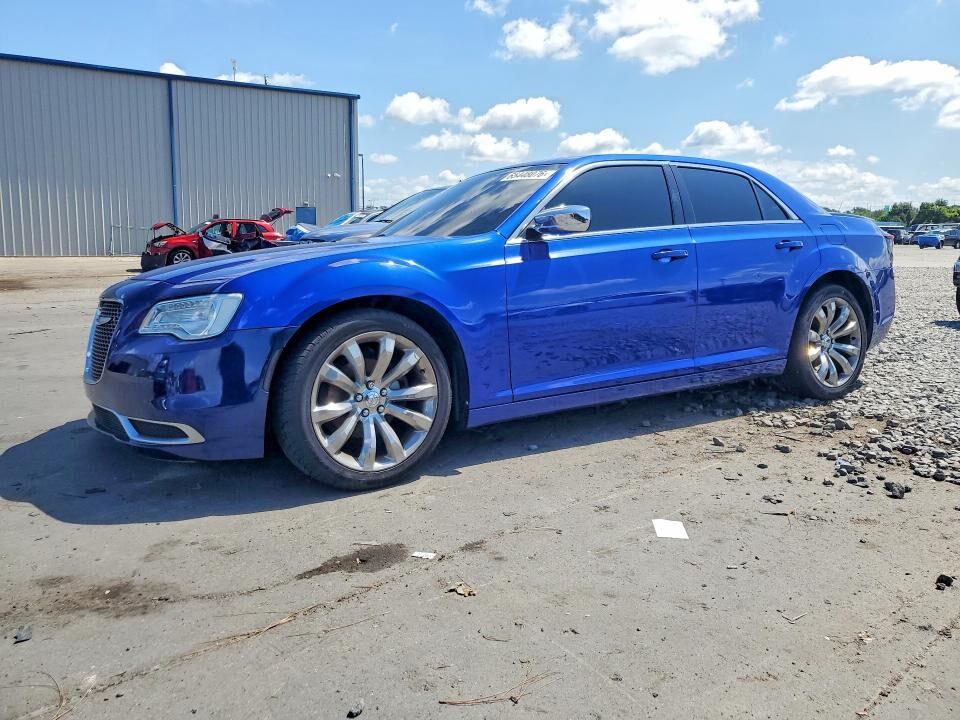 2018 CHRYSLER 300