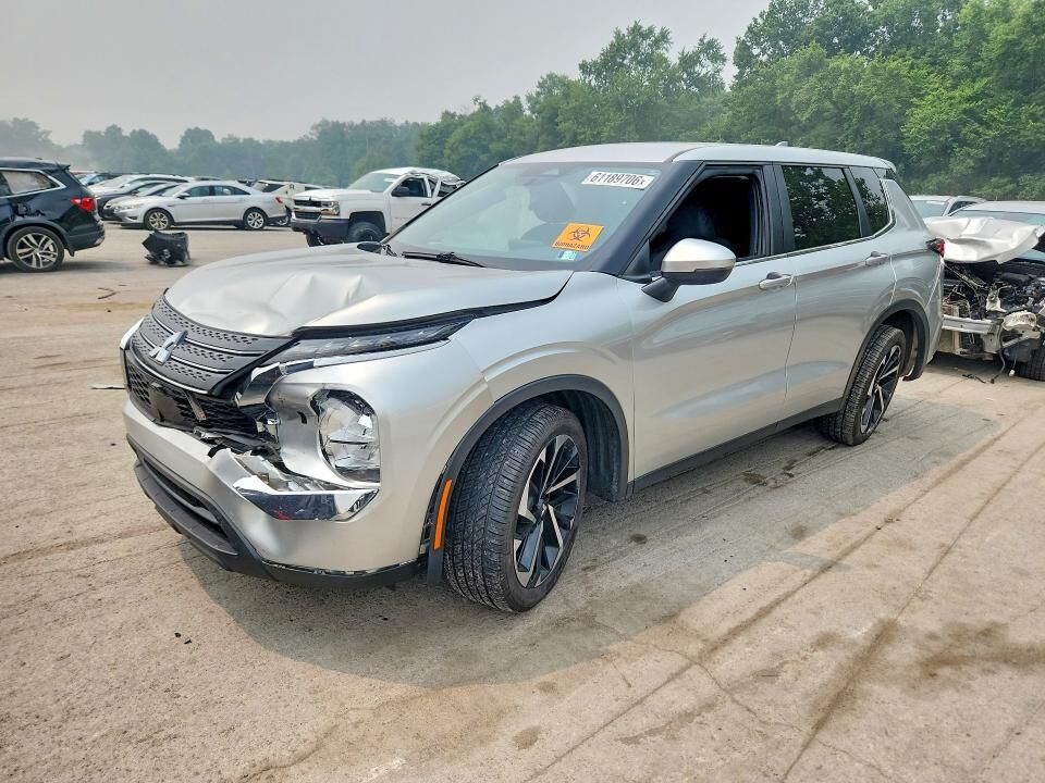 2022 MITSUBISHI Outlander