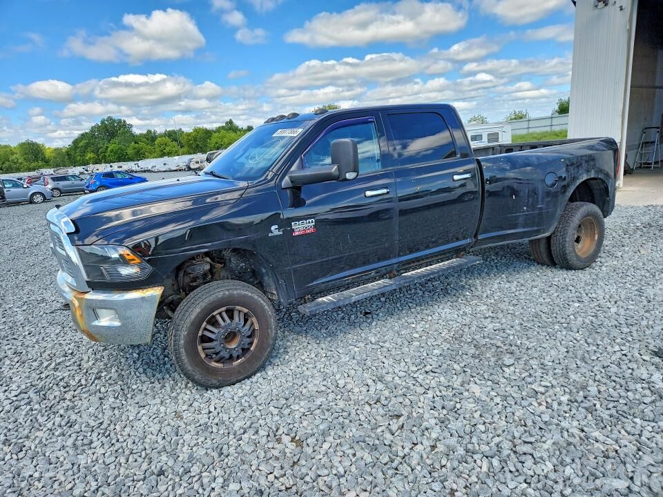 2012 DODGE Ram