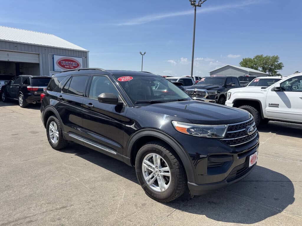 2020 FORD Explorer