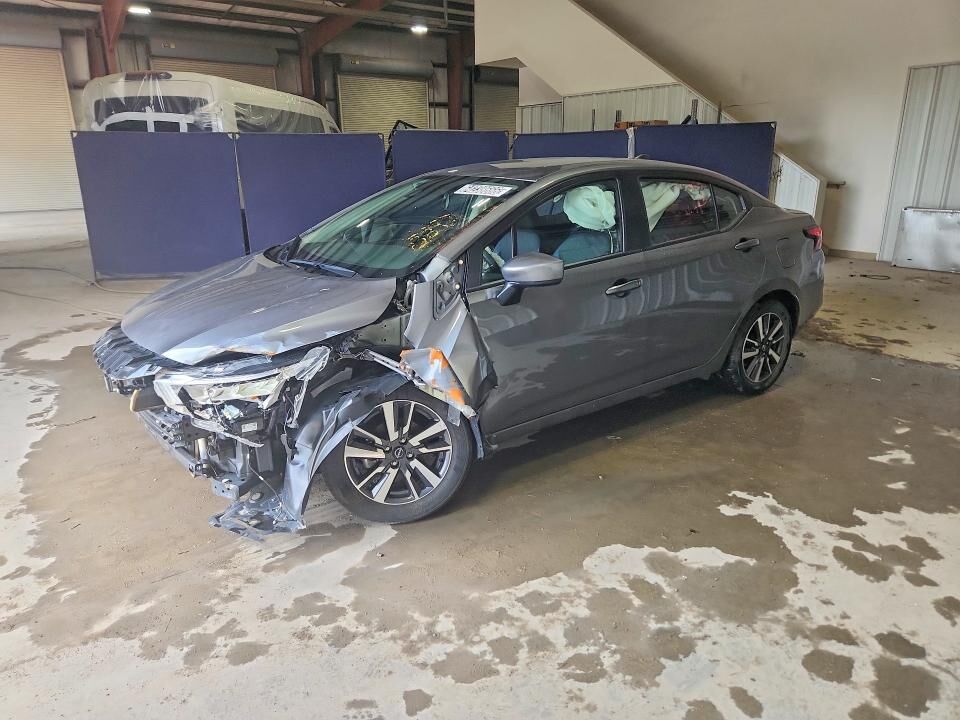 2025 NISSAN Versa