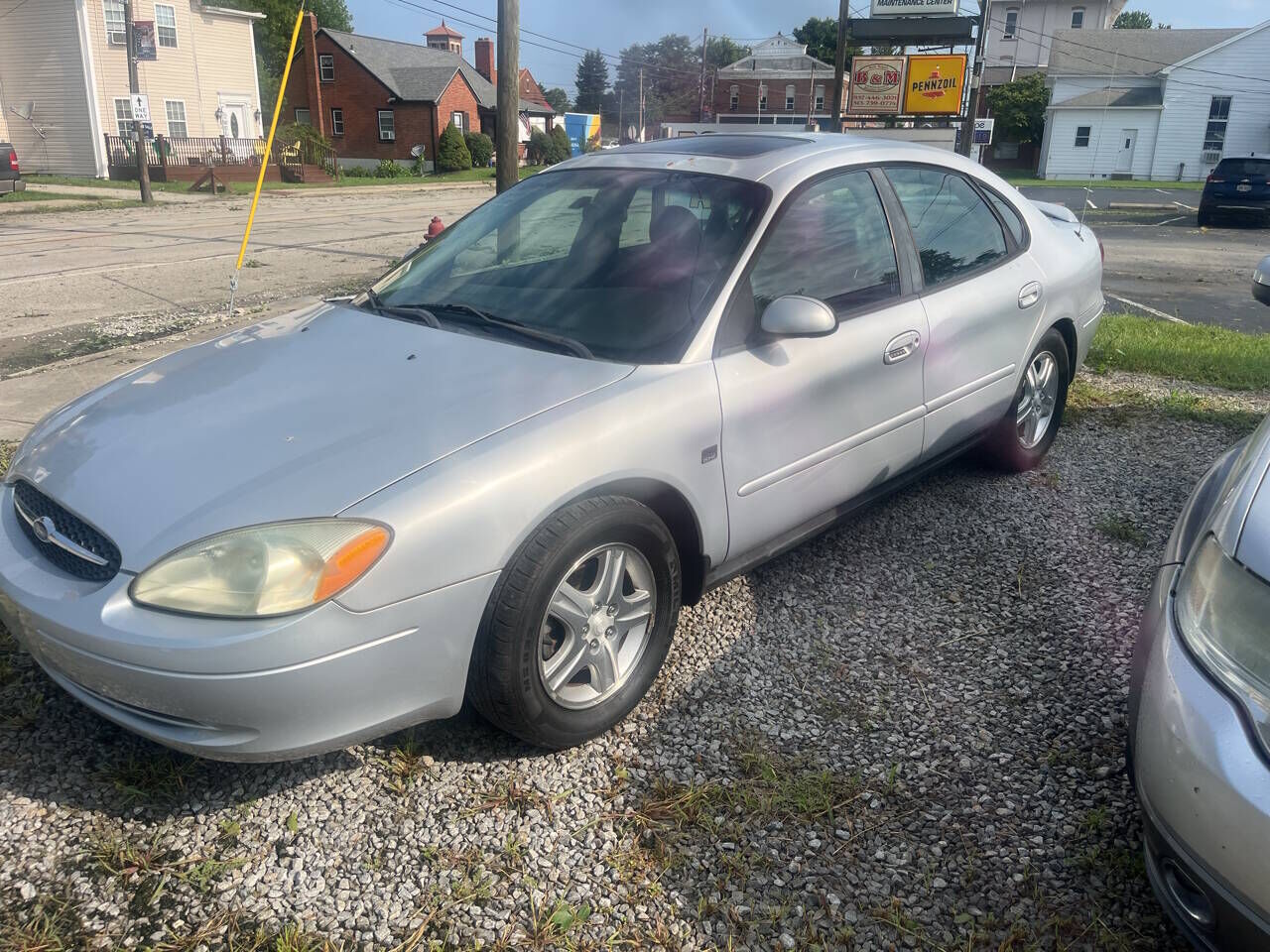 2002 FORD Taurus