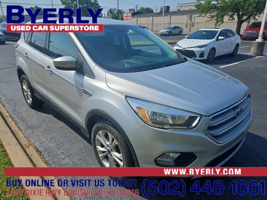 2017 FORD Escape