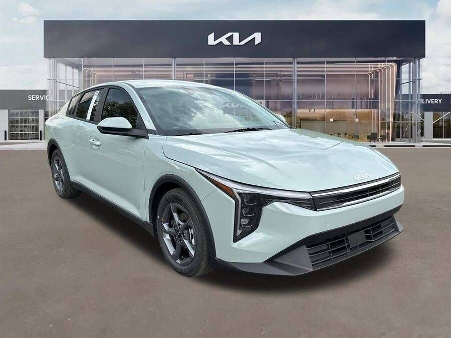 2026 KIA K4