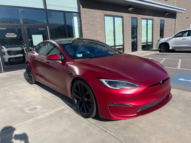 2024 TESLA Model S