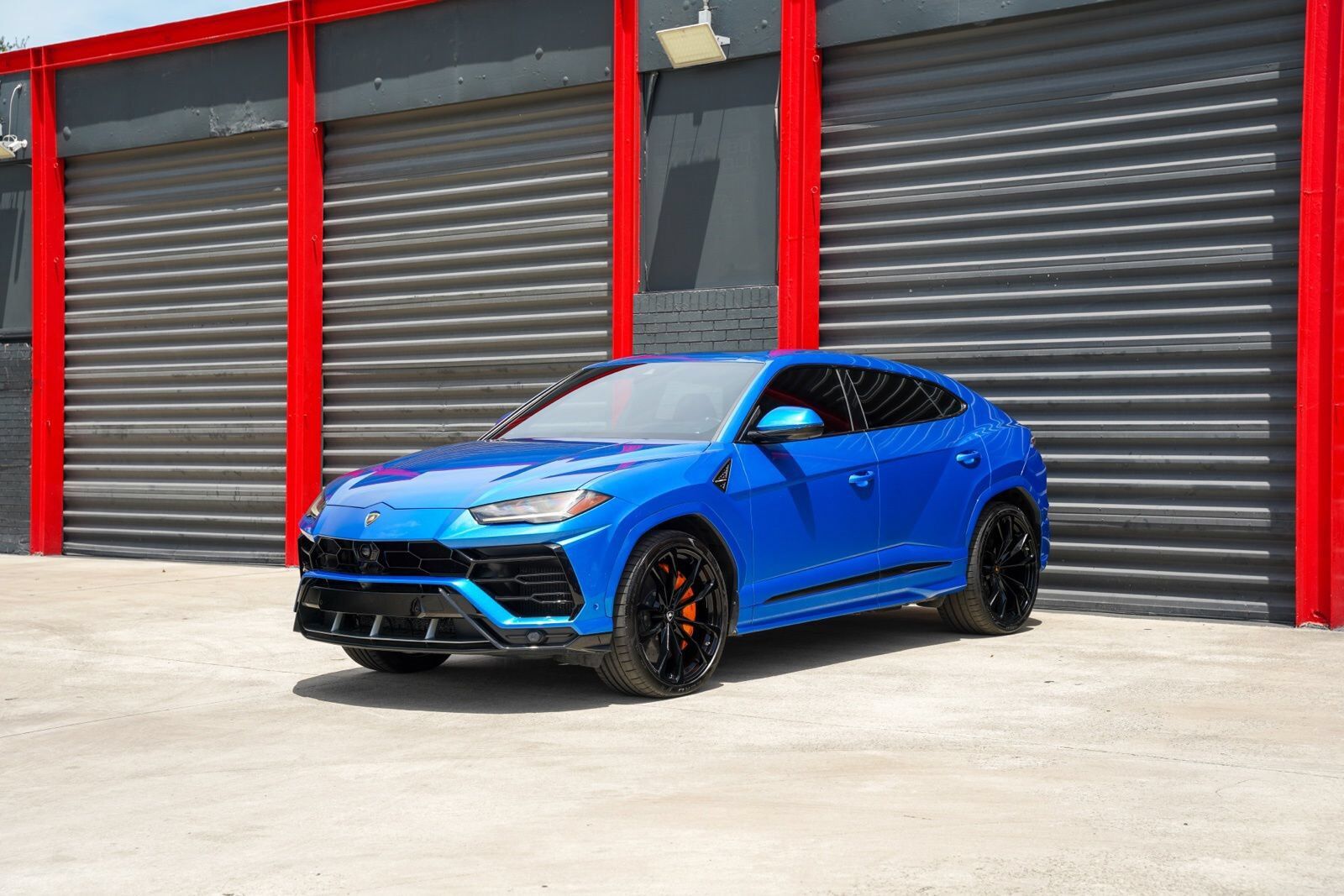 2020 LAMBORGHINI URUS