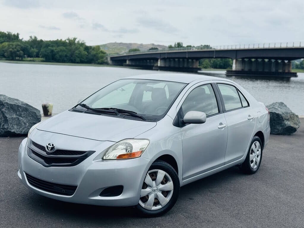 2008 TOYOTA Yaris