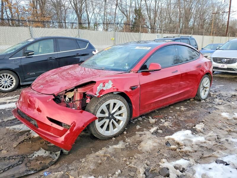 2022 TESLA Model 3