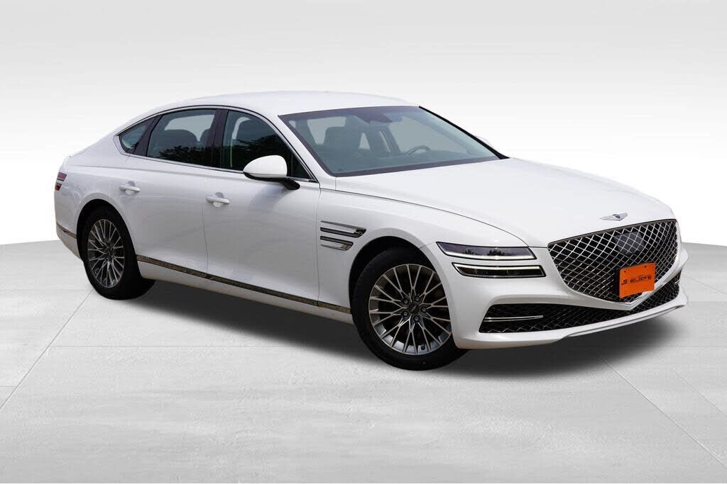 2023 GENESIS G80