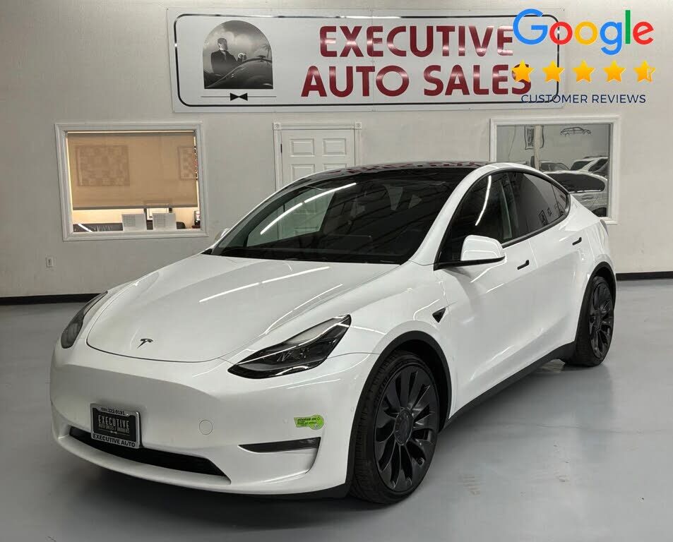 2022 TESLA Model Y