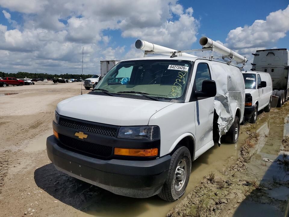 2022 CHEVROLET Express