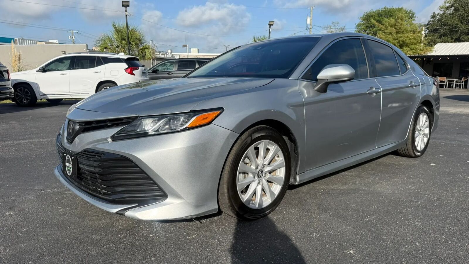 2018 TOYOTA Camry