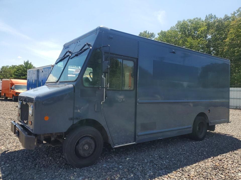 2021 FREIGHTLINER MT 45G Front Gasoline Engine Walk in Van Chassis