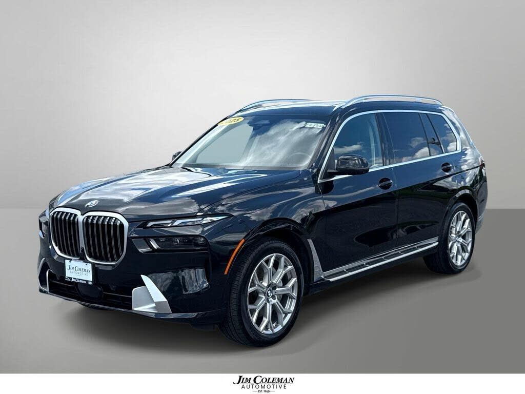 2025 BMW X7