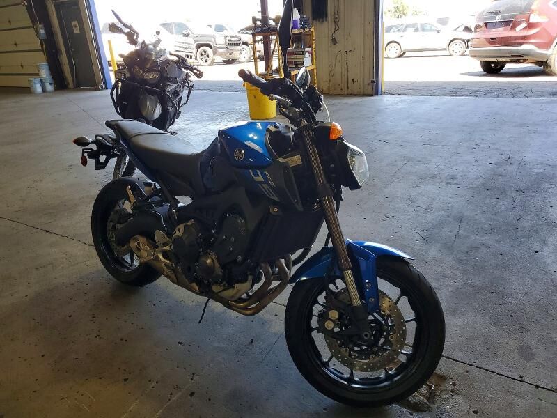 2016 YAMAHA FZ09