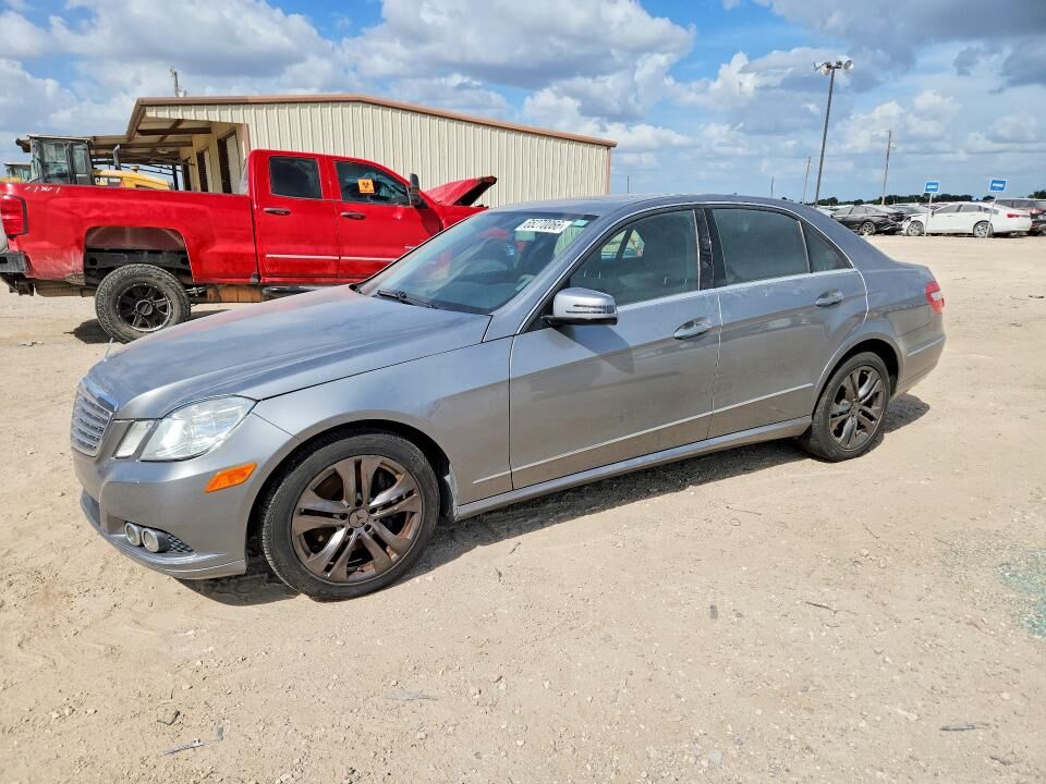 2011 MERCEDES-BENZ E-Class