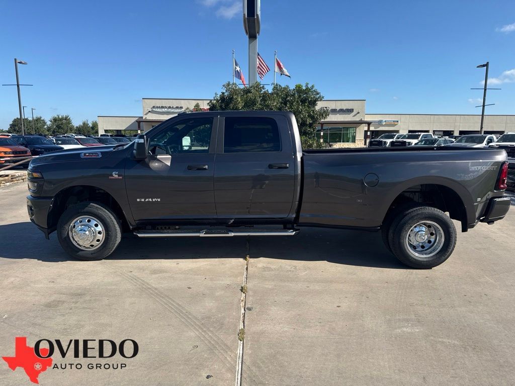 2027 RAM 3500