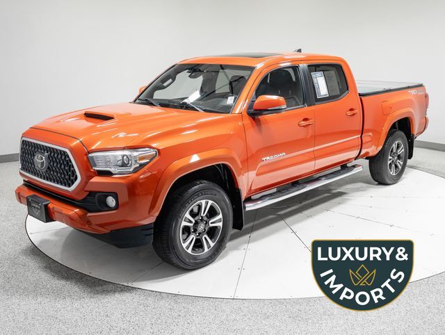 2018 TOYOTA Tacoma
