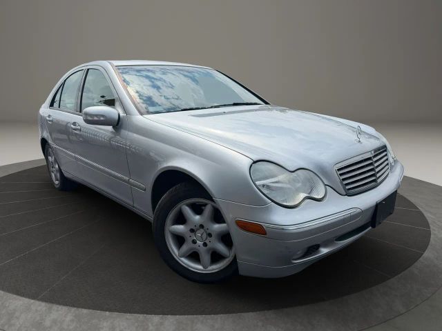 2004 MERCEDES-BENZ C-Class