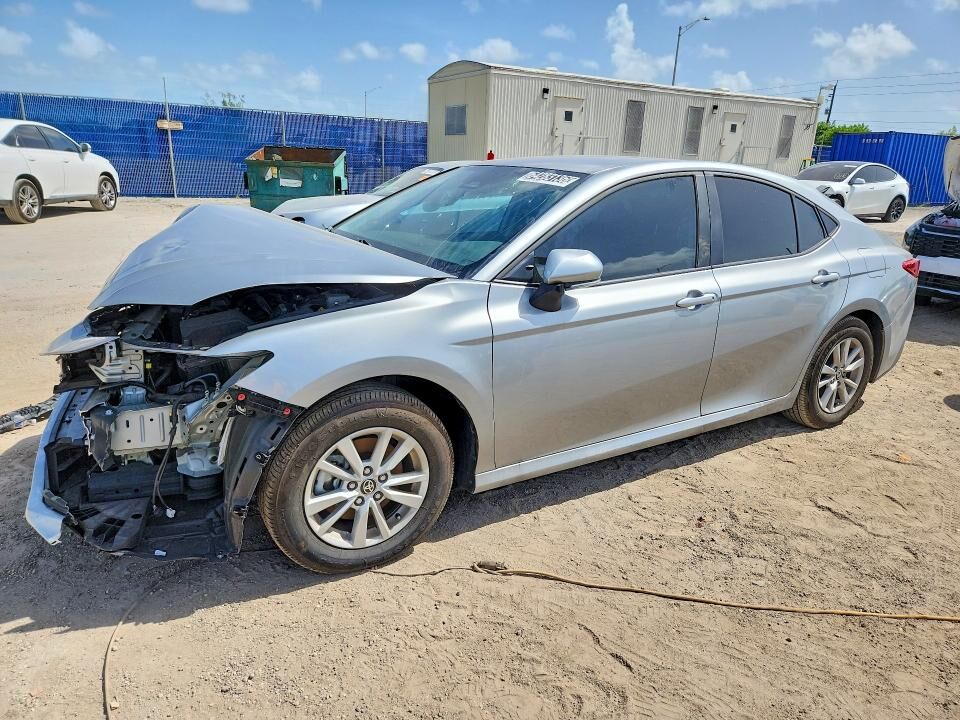2026 TOYOTA Camry