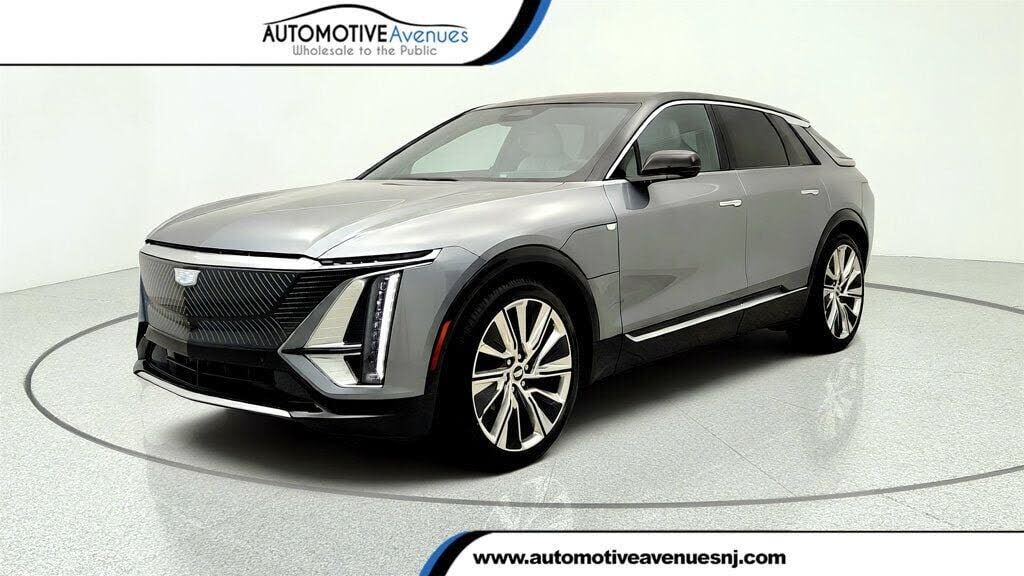 2023 CADILLAC Lyriq