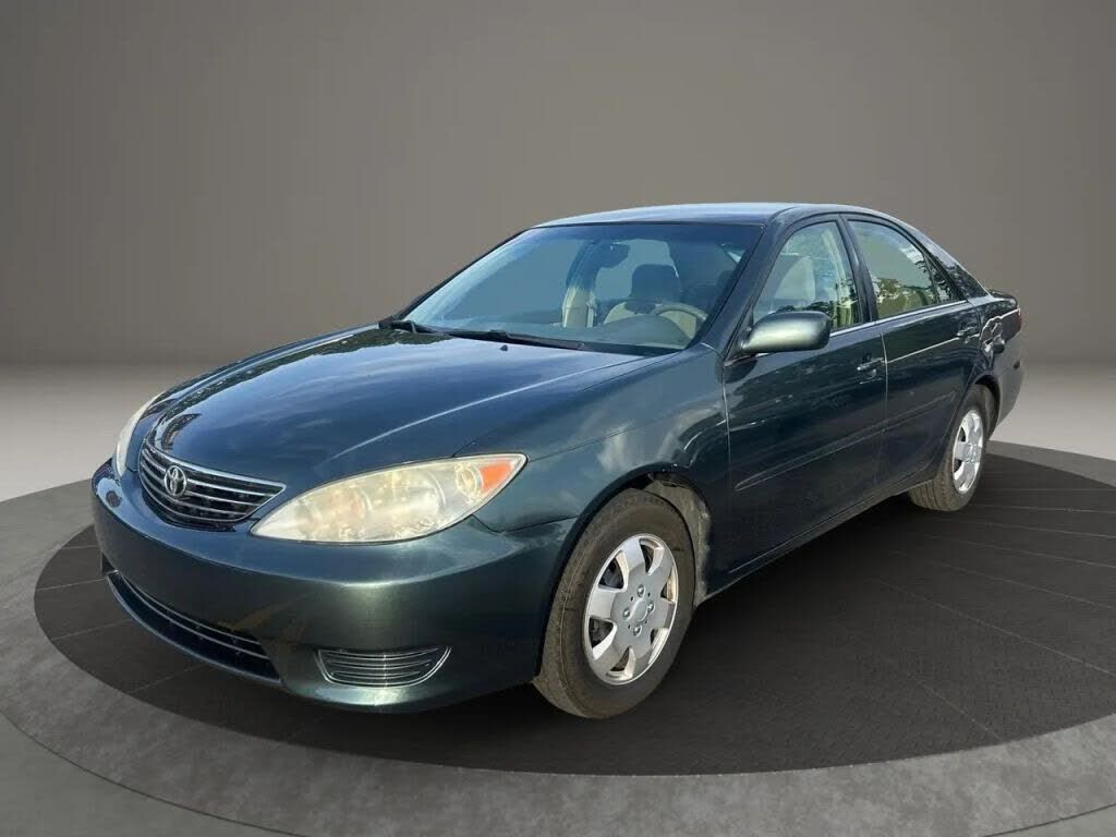 2005 TOYOTA Camry