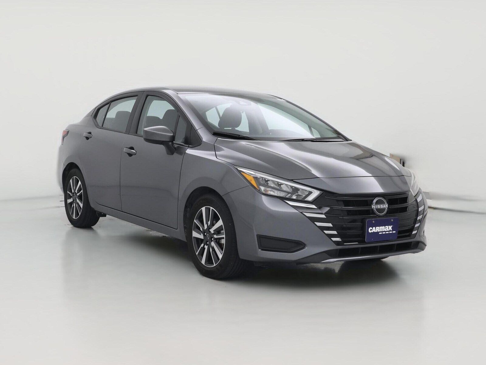 2025 NISSAN Versa