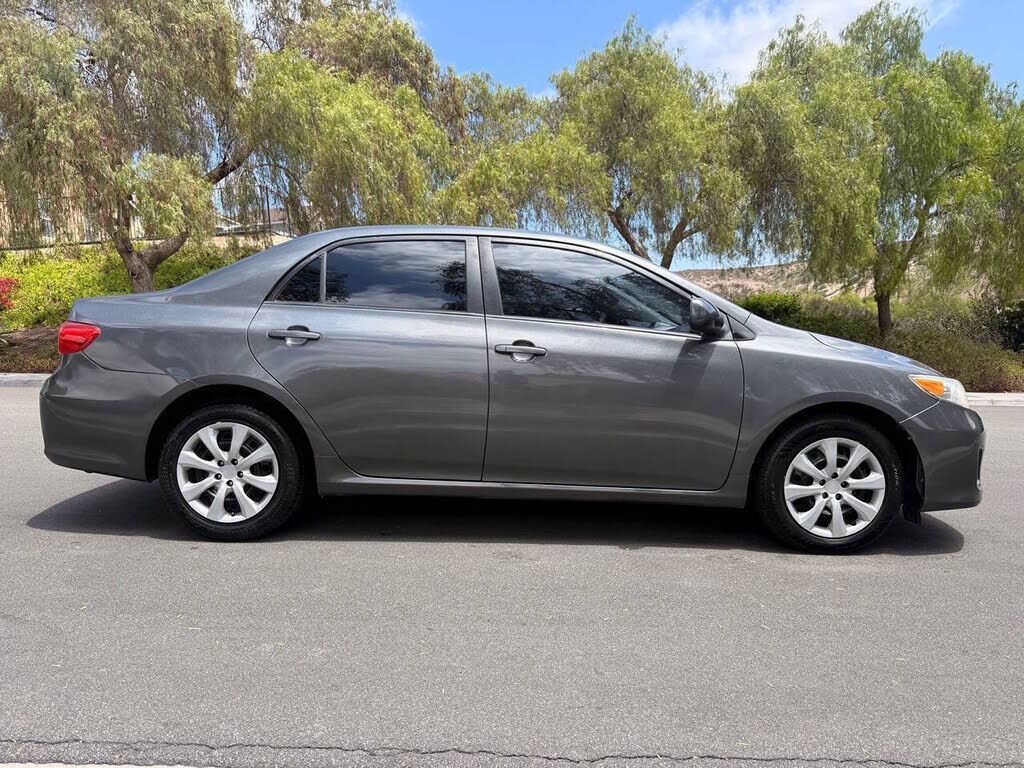 2012 TOYOTA Corolla