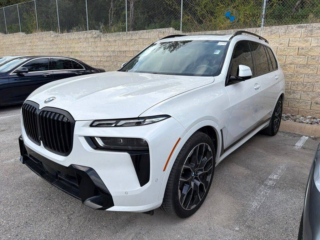 2024 BMW X7