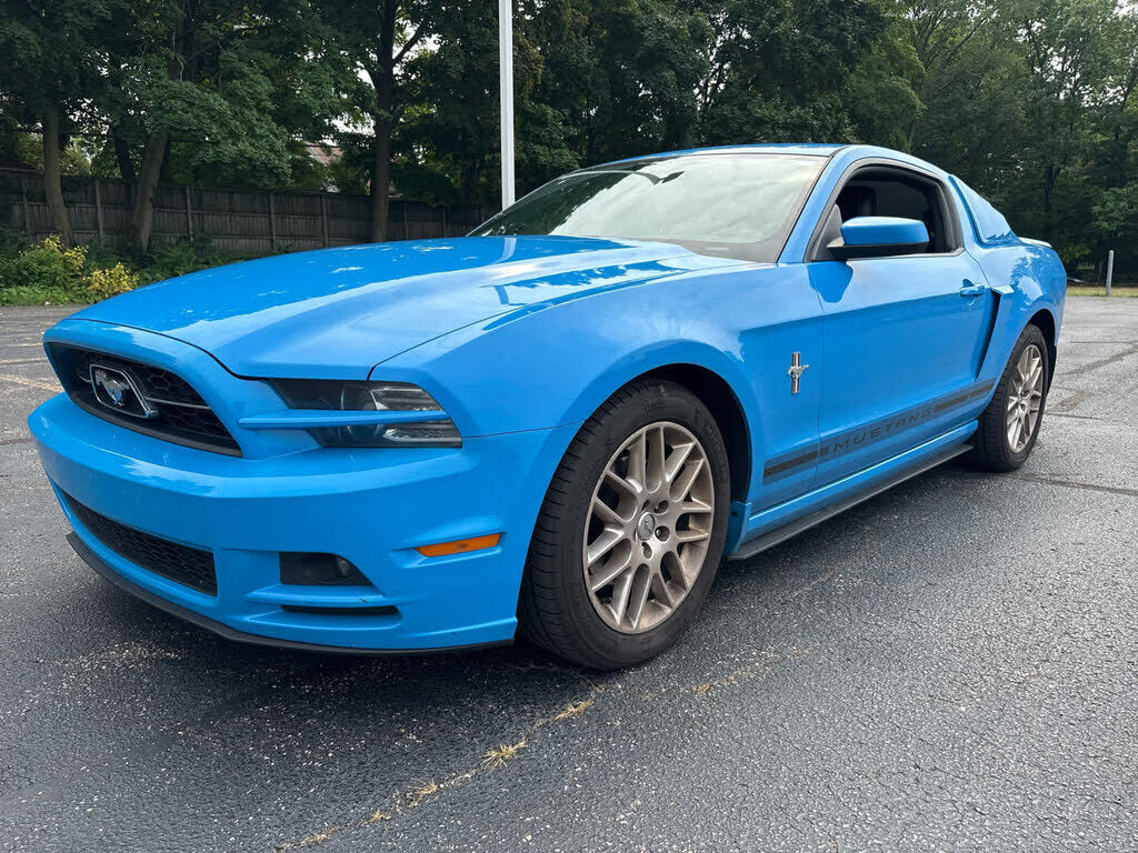 2014 FORD Mustang