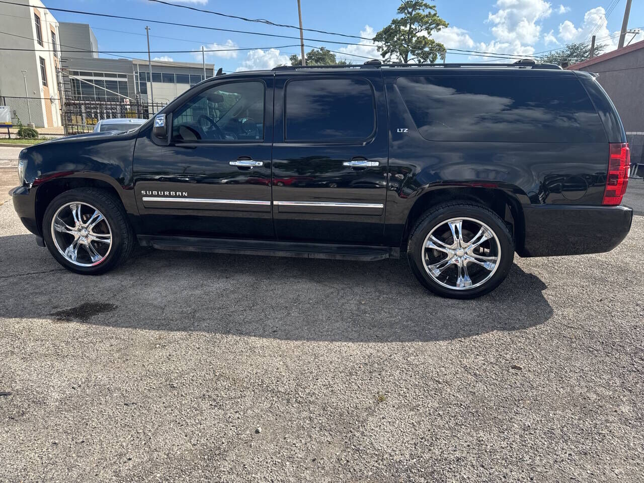2012 CHEVROLET Suburban