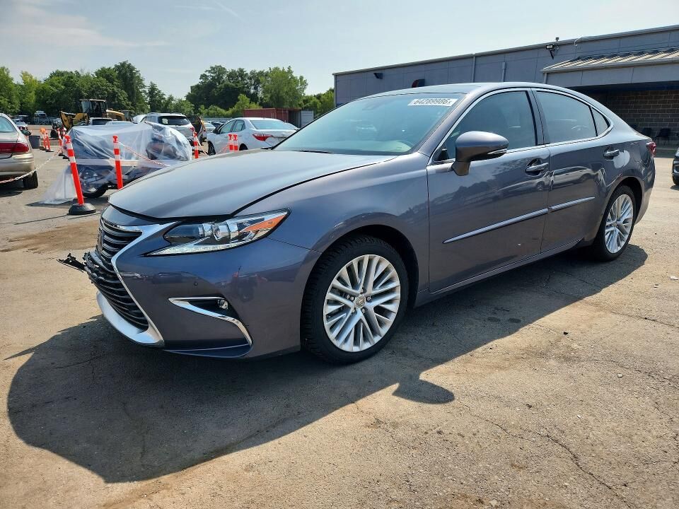 2017 LEXUS ES
