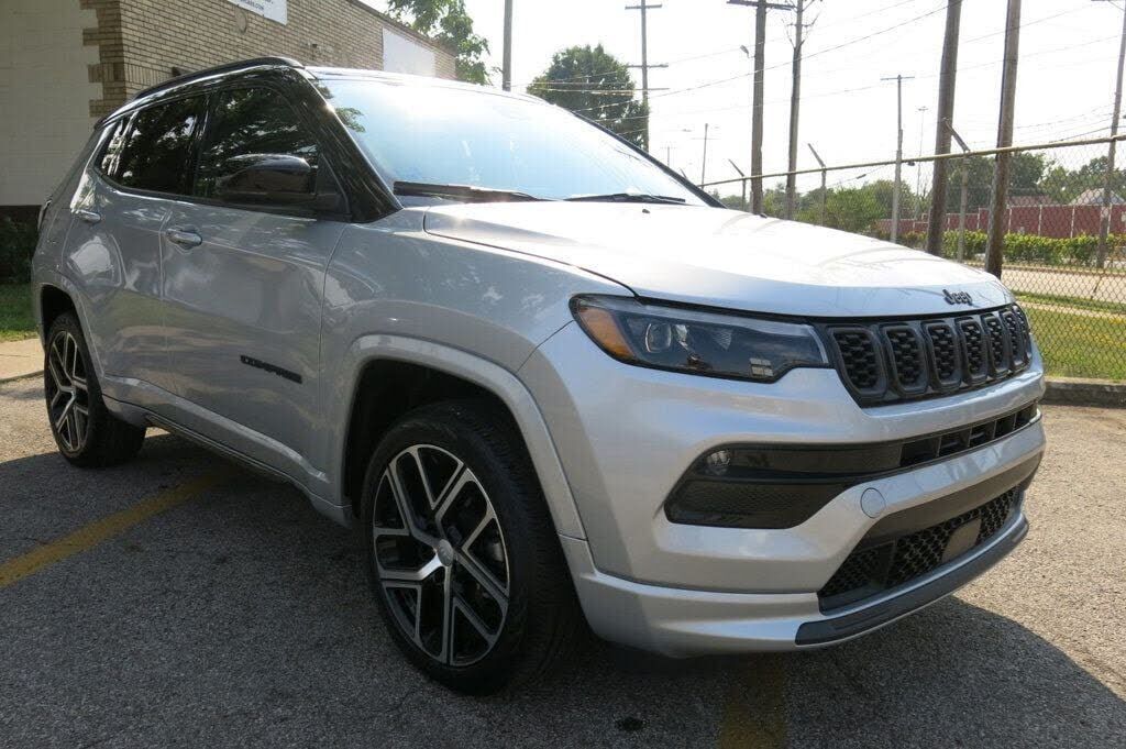 2025 JEEP Compass