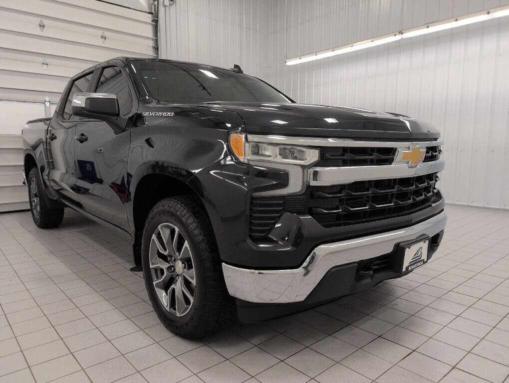 2024 CHEVROLET Silverado
