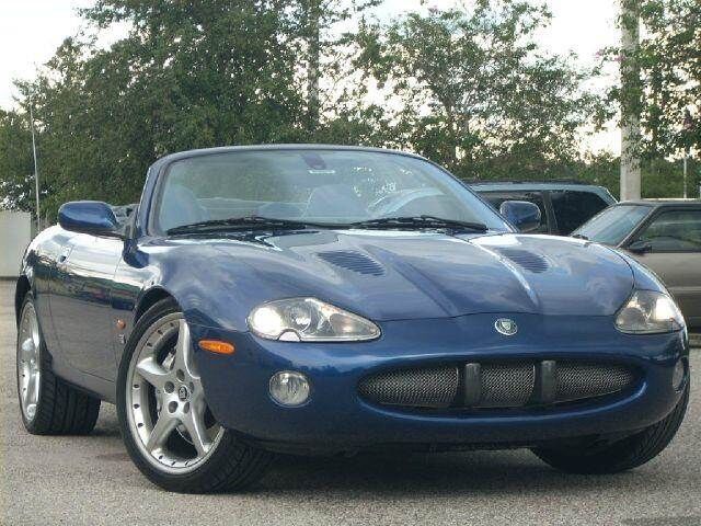 2004 JAGUAR XKR