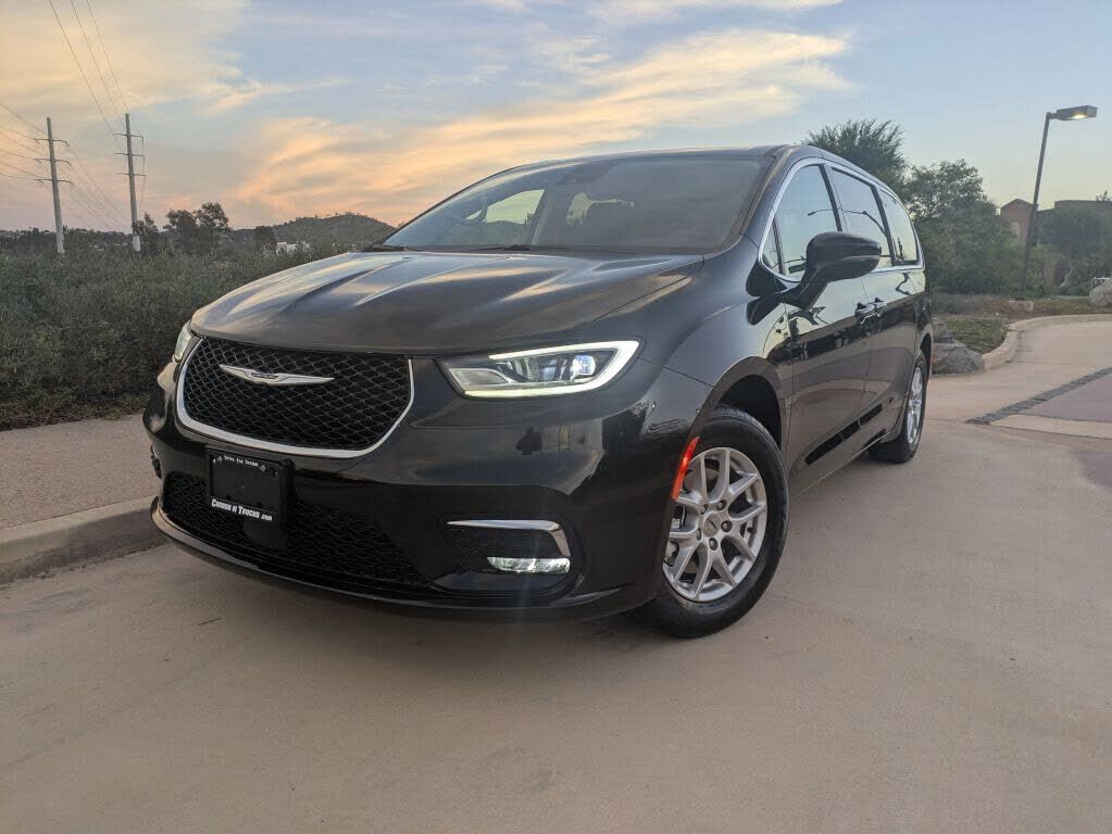 2024 CHRYSLER Pacifica