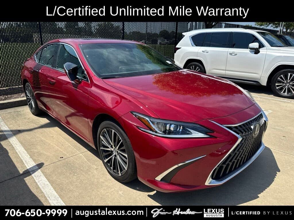 2025 LEXUS ES