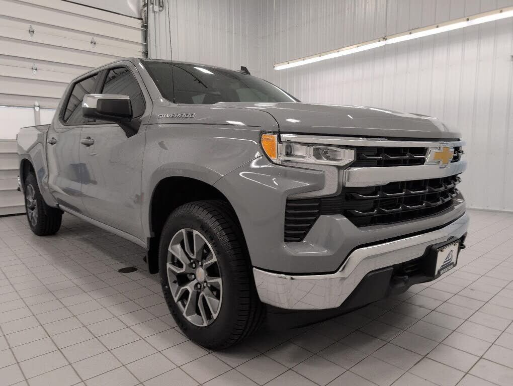 2024 CHEVROLET Silverado