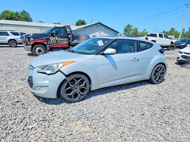 2012 HYUNDAI Veloster