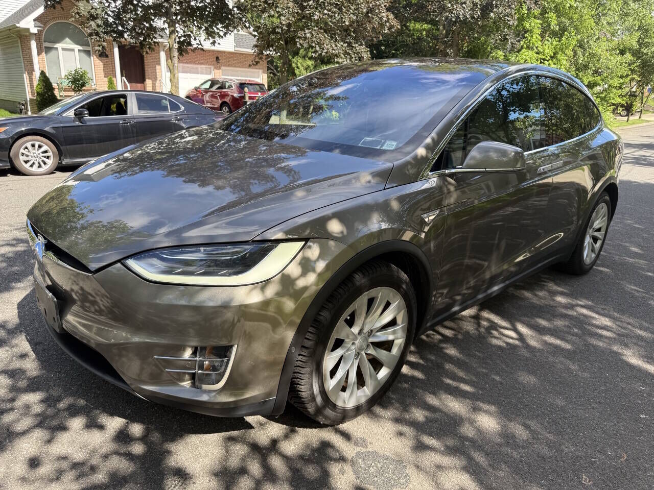 2016 TESLA Model X