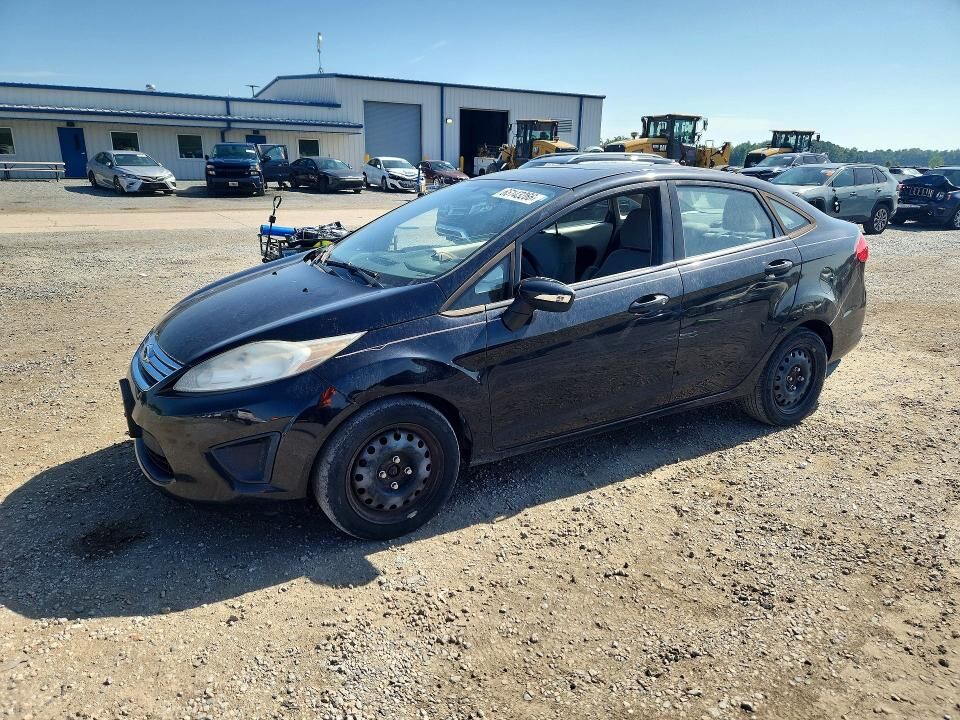 2013 FORD Fiesta